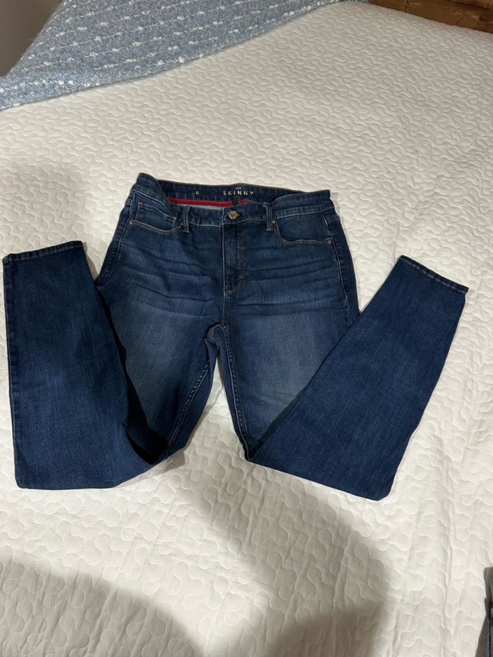 WHBM Skinny Ankle jeans sz6